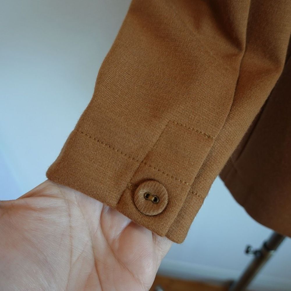 Suzie Kondi Three Button Blazer Camel Size XS NWT - Picture 9 of 13